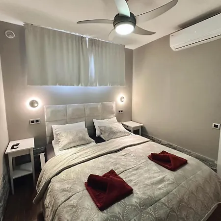 Double-room Flat In Americas Arona (Tenerife)