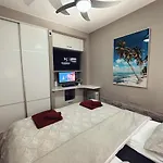 Stylish 2-bedroom With Ac & Pool Διαμέρισμα Arona (Tenerife)